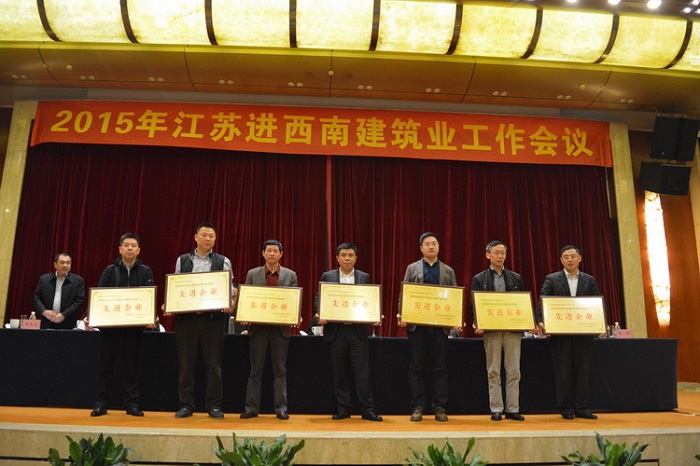 2024新澳门原料网大全62185