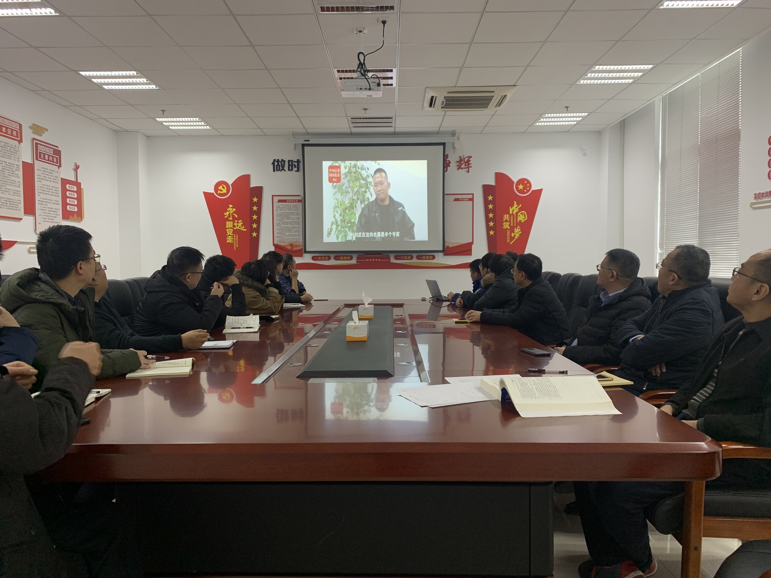 2024新澳门原料网大全62185