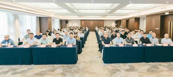 2024新澳门原料网大全62185